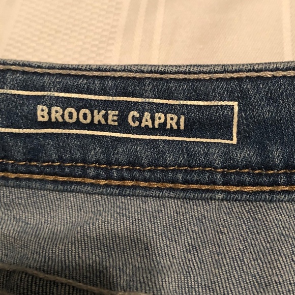 Revolution Brooke capri size 33 - leave cuffs down or roll up, new or like new - Picture 5 of 9